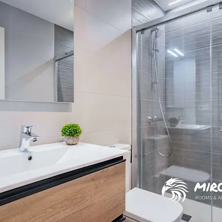 Mirotza And 4* オリオ