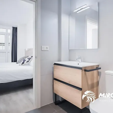 Hotel apartamentowy Mirotza And 4*