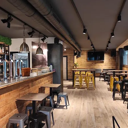 公寓式酒店 Mirotza And 3*