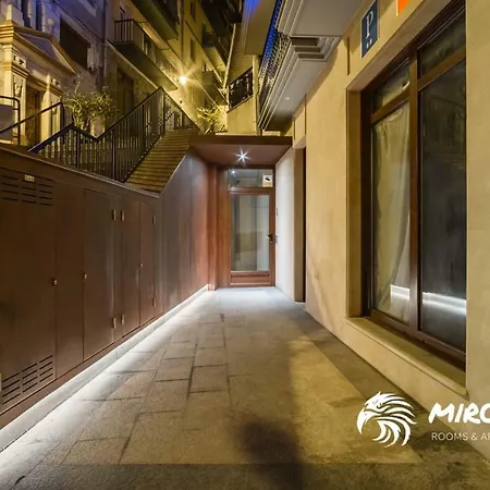 شقة فندقية Mirotza And 3*